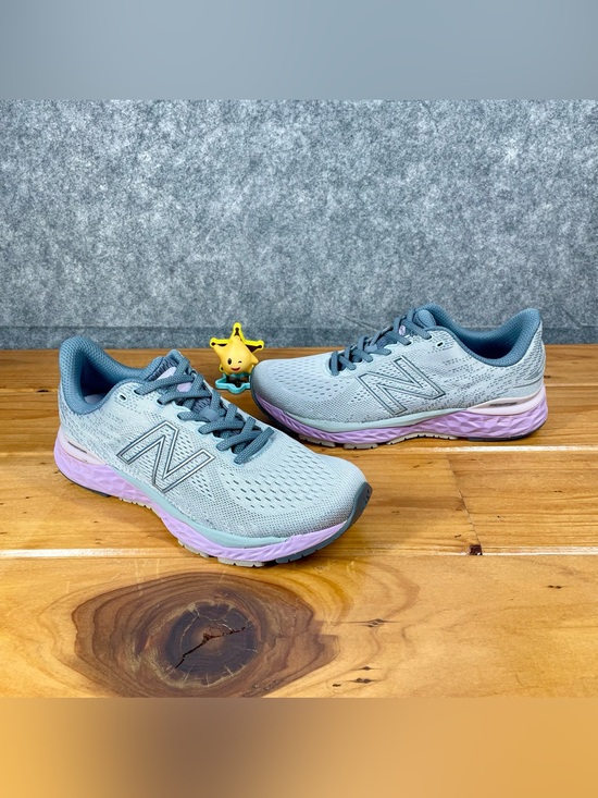 New Balance Shoes - New Balance Fresh Foam X 880v11 Womens 10 B Gray Purple Running Shoes W880Z11